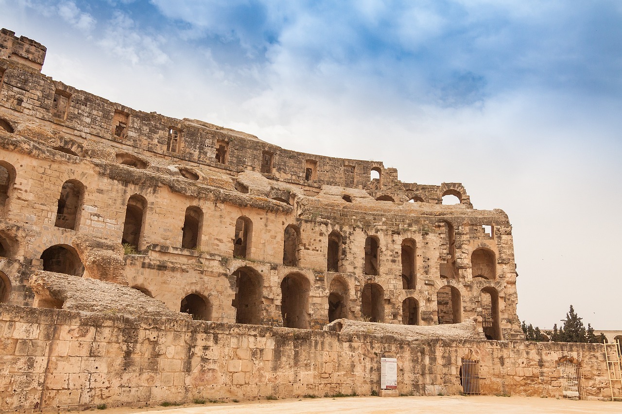 The Discovery of the Ancient Roman Bathhouses